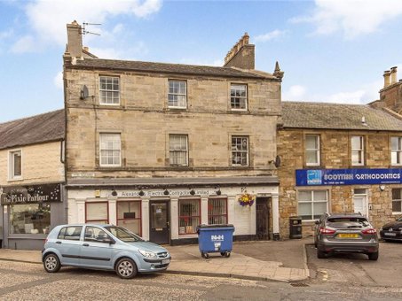 P12028: The Square, Penicuik, Midlothian