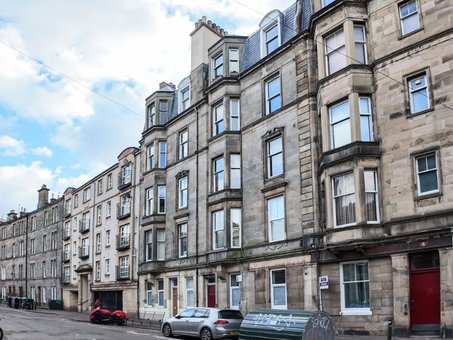 P12278: Blackwood Crescent, Newington, Edinburgh