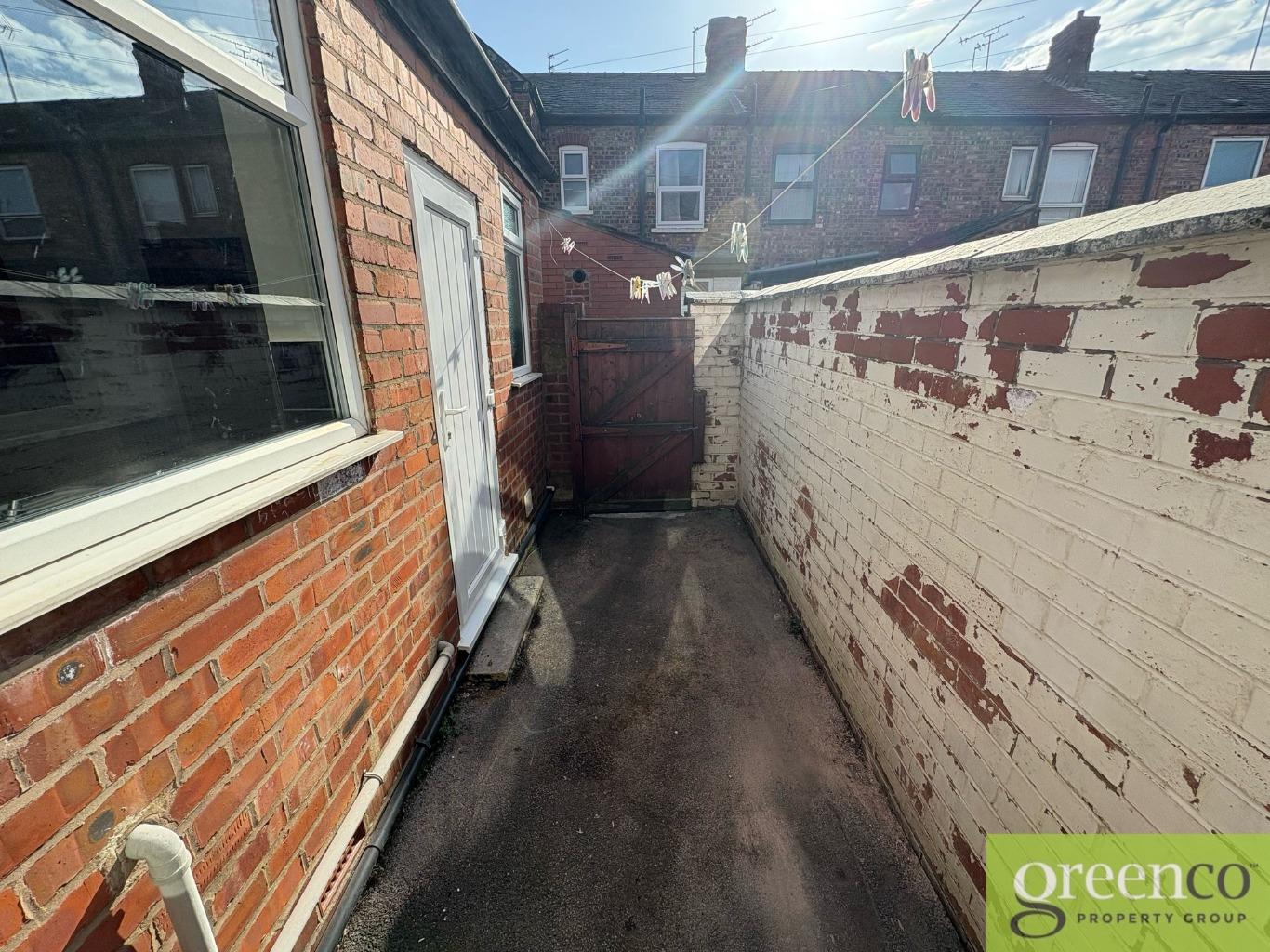 https://riuh-bdphq.cdn.imgeng.in/https://home.smelogin.co.uk//CustomerData/4605/1237/PropertyImages/20_1741347702735.jpg
