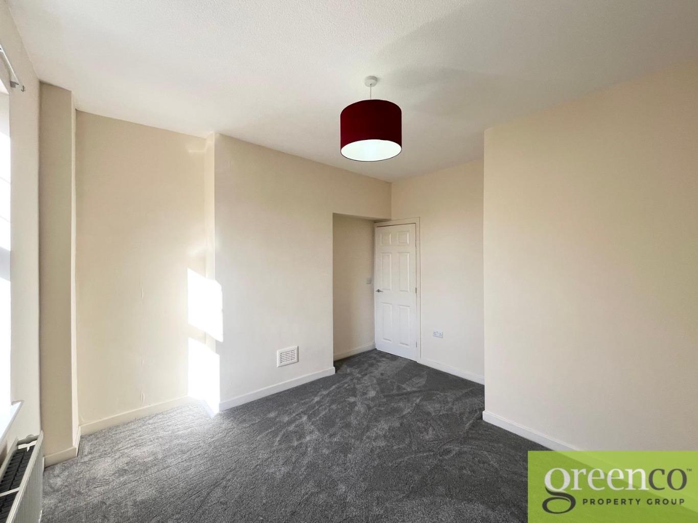 https://riuh-bdphq.cdn.imgeng.in/https://home.smelogin.co.uk//CustomerData/4605/1460/PropertyImages/13_17404164199770.jpg