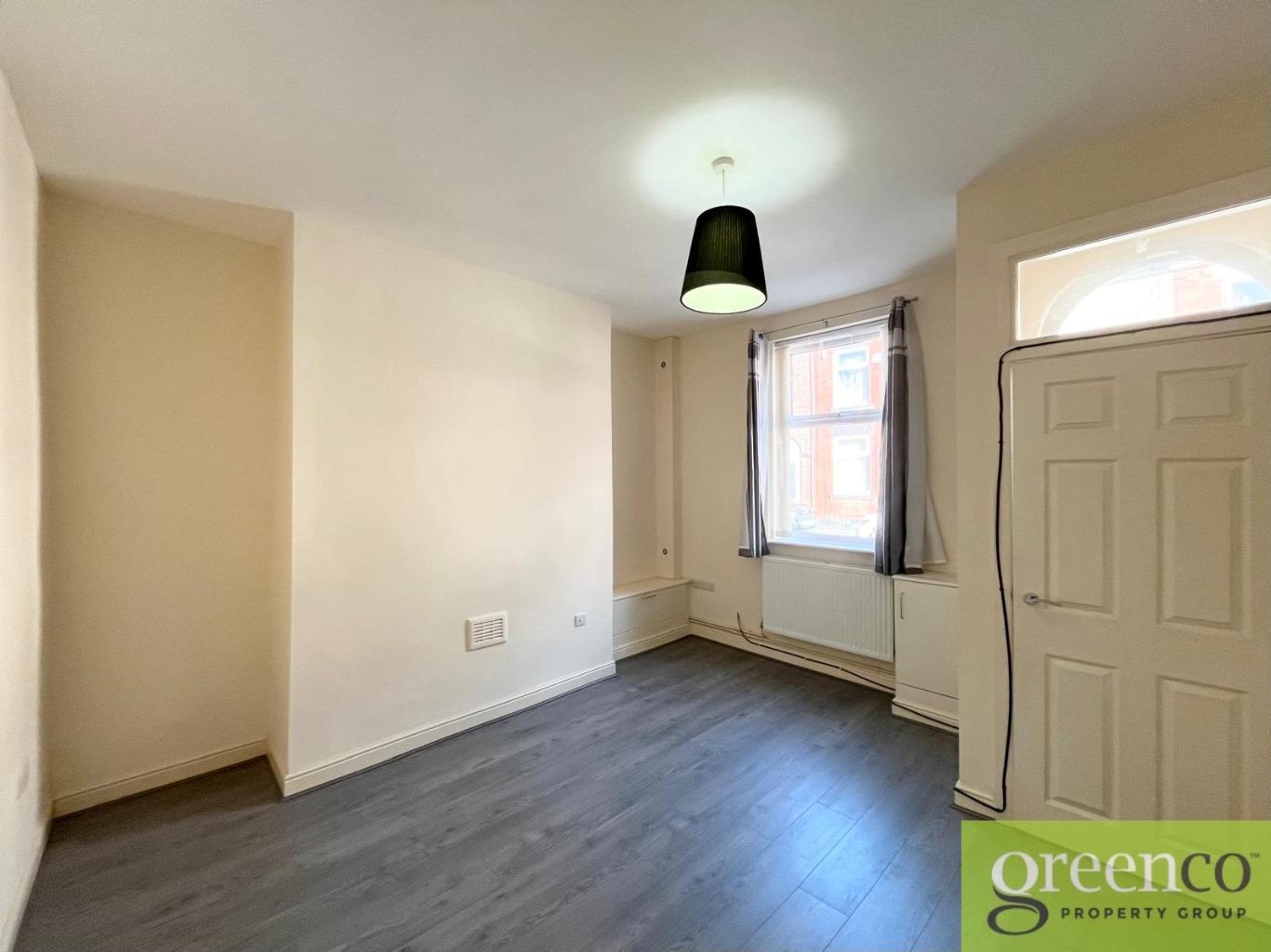 https://riuh-bdphq.cdn.imgeng.in/https://home.smelogin.co.uk//CustomerData/4605/1460/PropertyImages/2_1740416413210.jpg