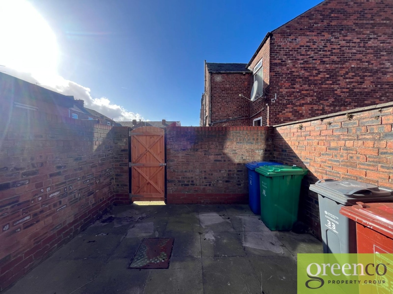 https://riuh-bdphq.cdn.imgeng.in/https://home.smelogin.co.uk//CustomerData/4605/1460/PropertyImages/33_1740416412629.jpg