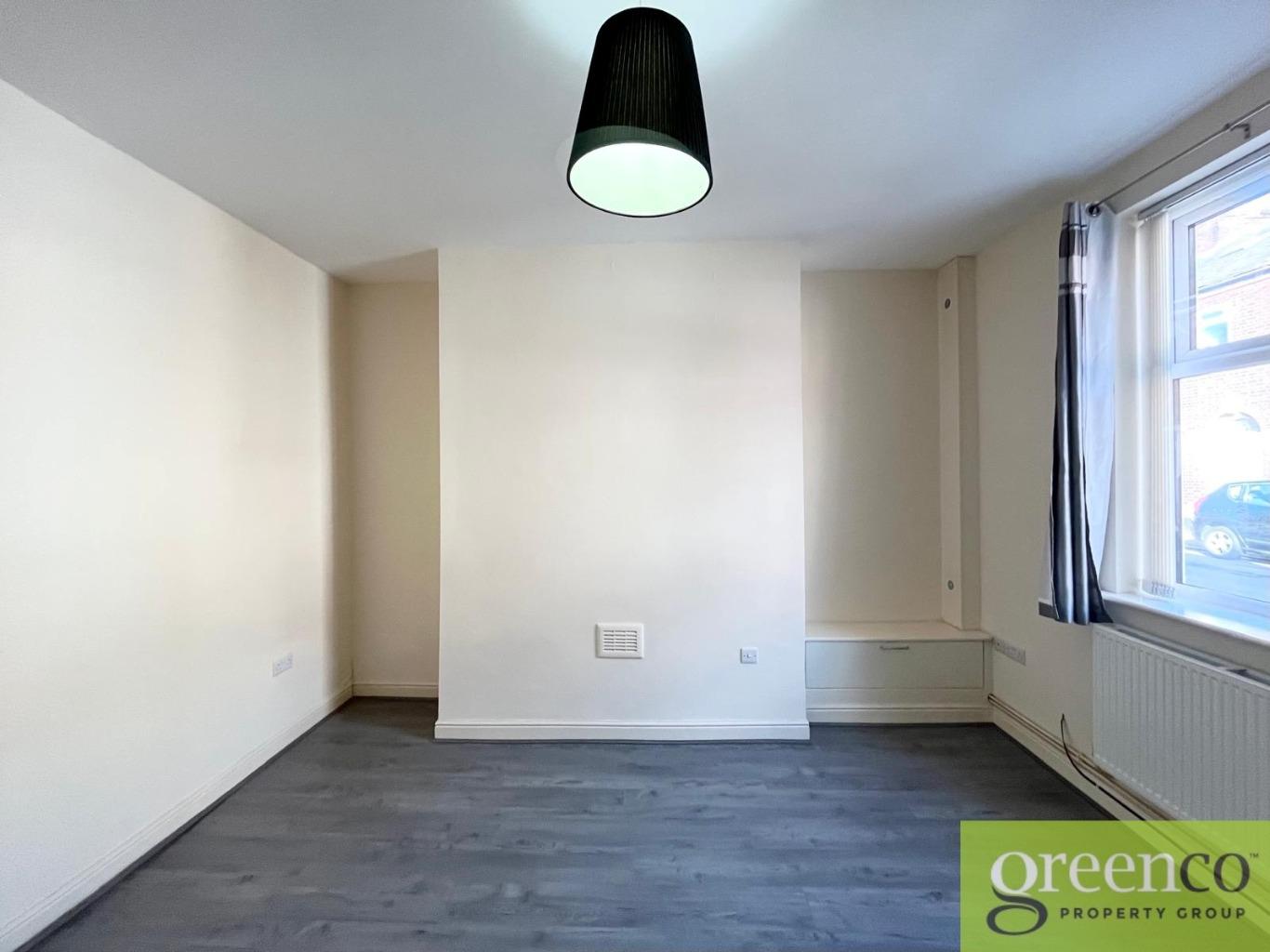 https://riuh-bdphq.cdn.imgeng.in/https://home.smelogin.co.uk//CustomerData/4605/1460/PropertyImages/4_17404164111795.jpg