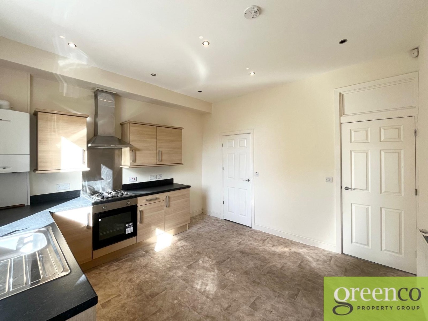 https://riuh-bdphq.cdn.imgeng.in/https://home.smelogin.co.uk//CustomerData/4605/1460/PropertyImages/9_17404164235156.jpg