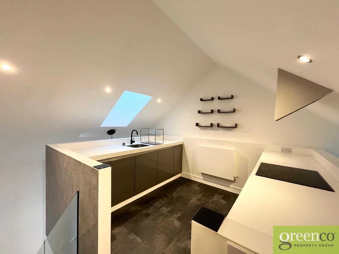 https://riuh-bdphq.cdn.imgeng.in/https://home.smelogin.co.uk//CustomerData/4605/1501/PropertyImages/26_17443605548679.jpg