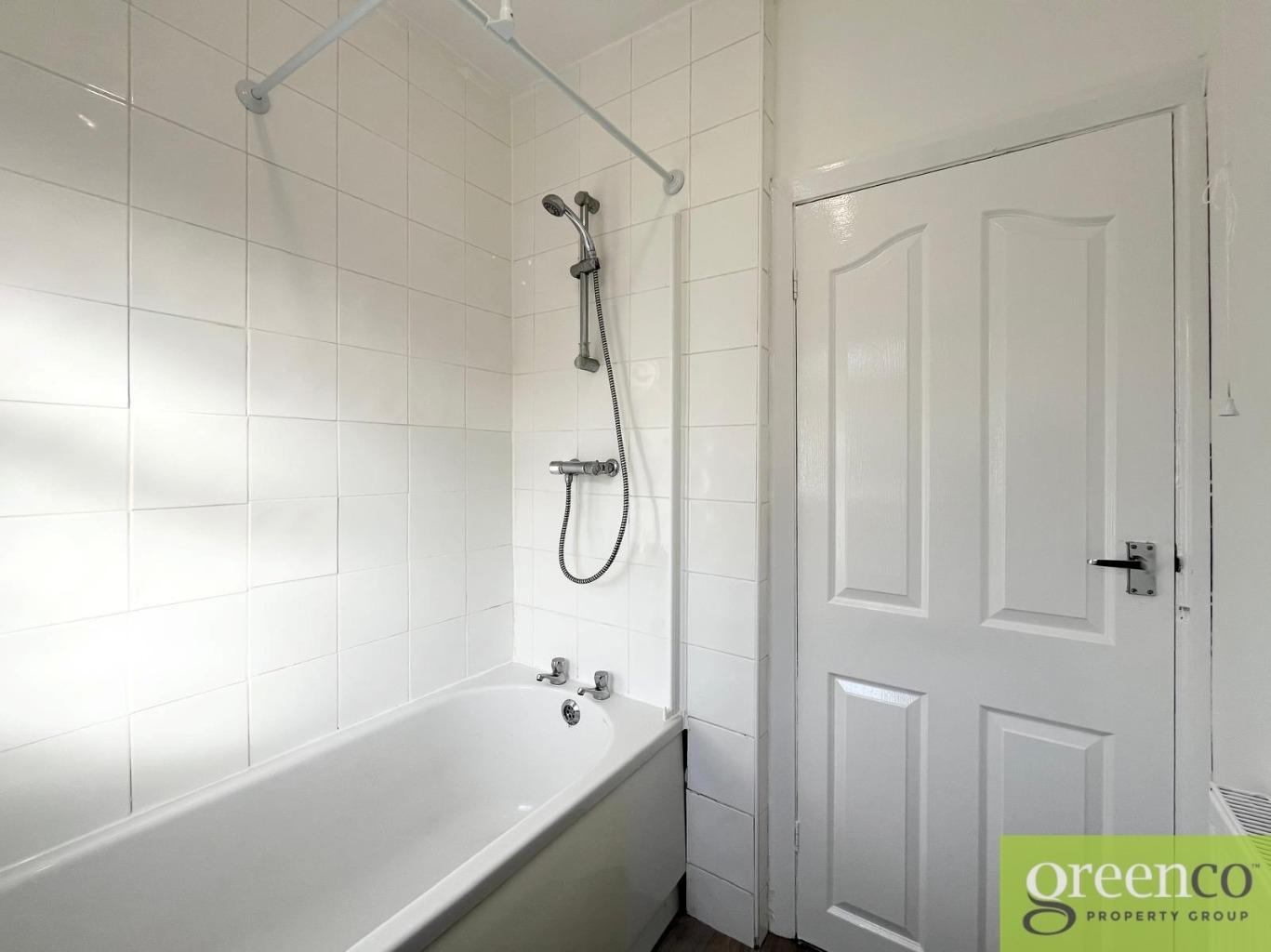 https://riuh-bdphq.cdn.imgeng.in/https://home.smelogin.co.uk//CustomerData/4605/1531/PropertyImages/29_17419533237675.jpg
