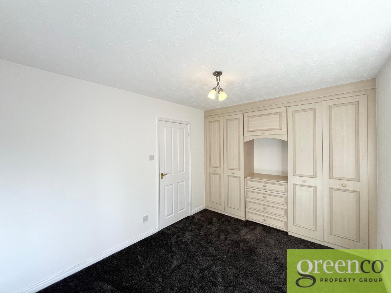 https://riuh-bdphq.cdn.imgeng.in/https://home.smelogin.co.uk//CustomerData/4605/396/PropertyImages/13_17441004099874.jpg