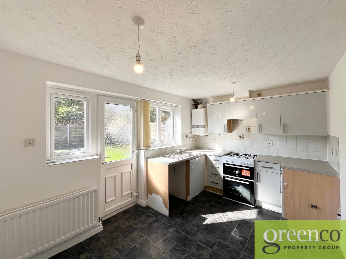 https://riuh-bdphq.cdn.imgeng.in/https://home.smelogin.co.uk//CustomerData/4605/396/PropertyImages/8_1744100411899.jpg