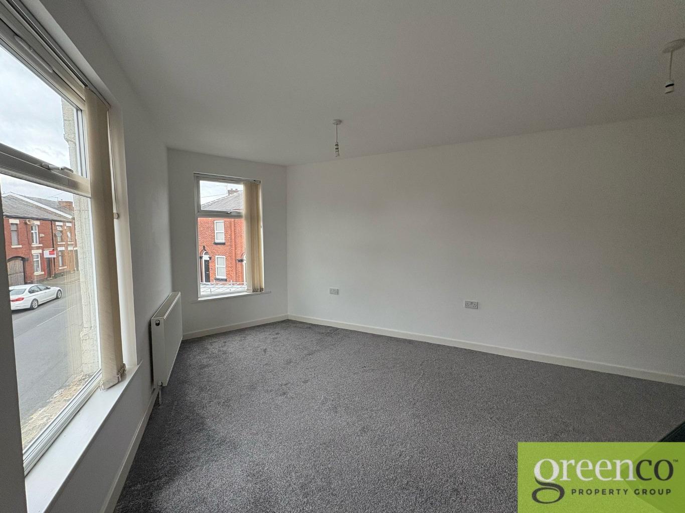 https://riuh-bdphq.cdn.imgeng.in/https://home.smelogin.co.uk//CustomerData/4605/787/PropertyImages/13_17419462122119.jpg