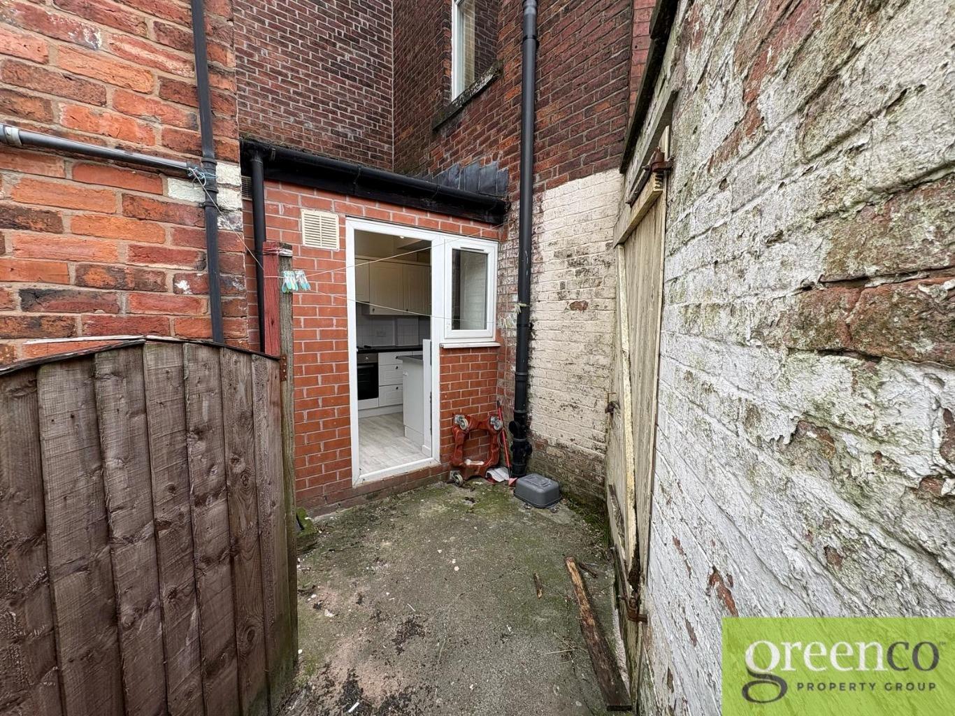 https://riuh-bdphq.cdn.imgeng.in/https://home.smelogin.co.uk//CustomerData/4605/787/PropertyImages/29_17419462117667.jpg