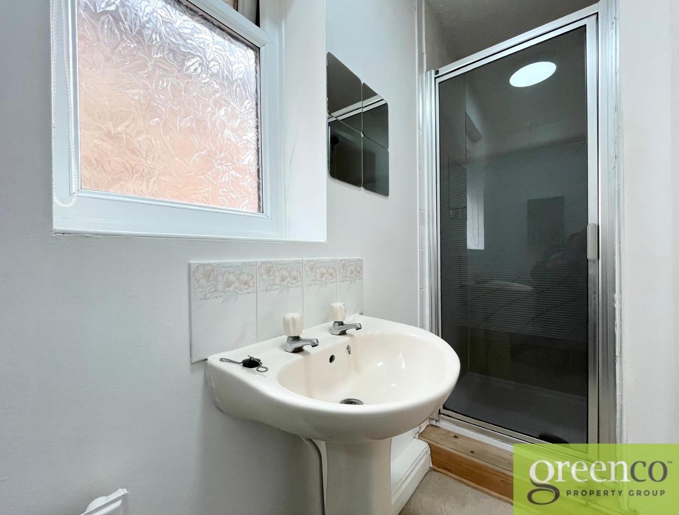 https://riuh-bdphq.cdn.imgeng.in/https://home.smelogin.co.uk//CustomerData/4605/905/PropertyImages/16_17422319722164.jpg