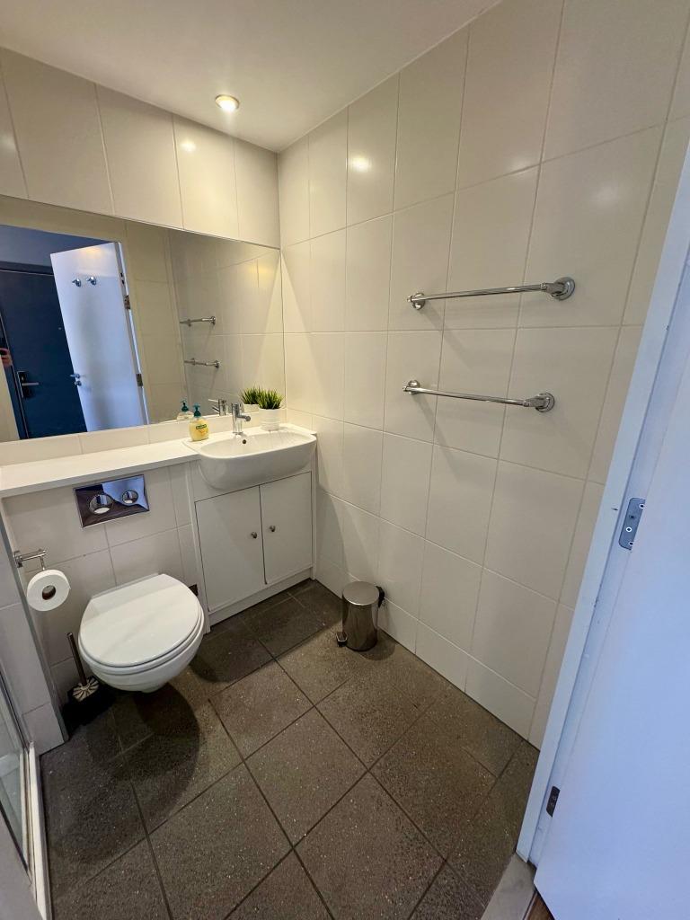 https://riuh-bdphq.cdn.imgeng.in/https://home.smelogin.co.uk//CustomerData/4606/415/PropertyImages/6_17425627891263.jpg