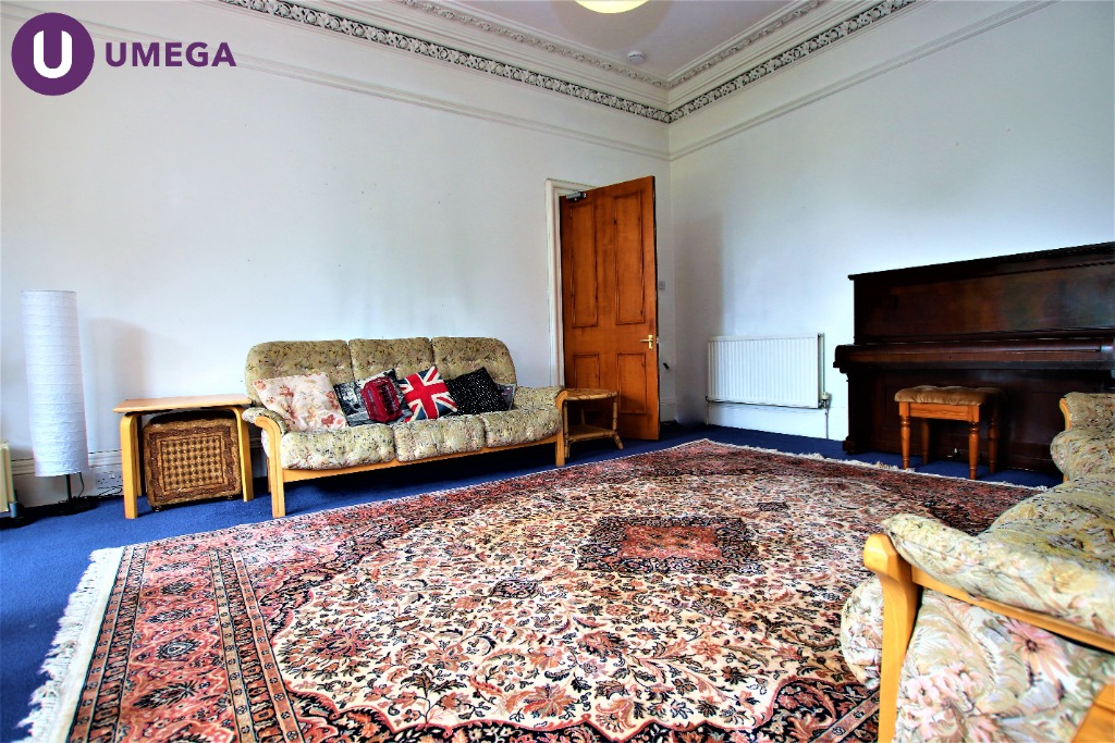 P212: Lonsdale Terrace, Meadows, Edinburgh
