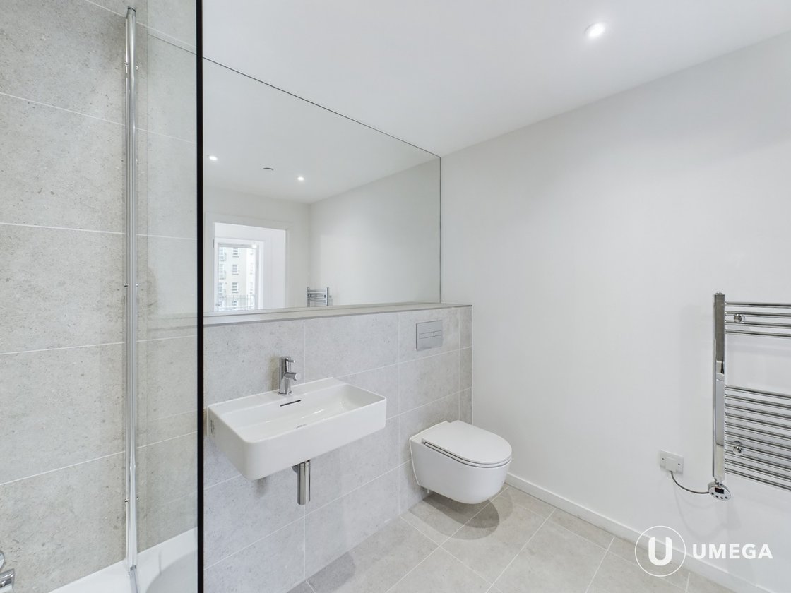P2727: Gylemuir Road, Corstorphine, Edinburgh