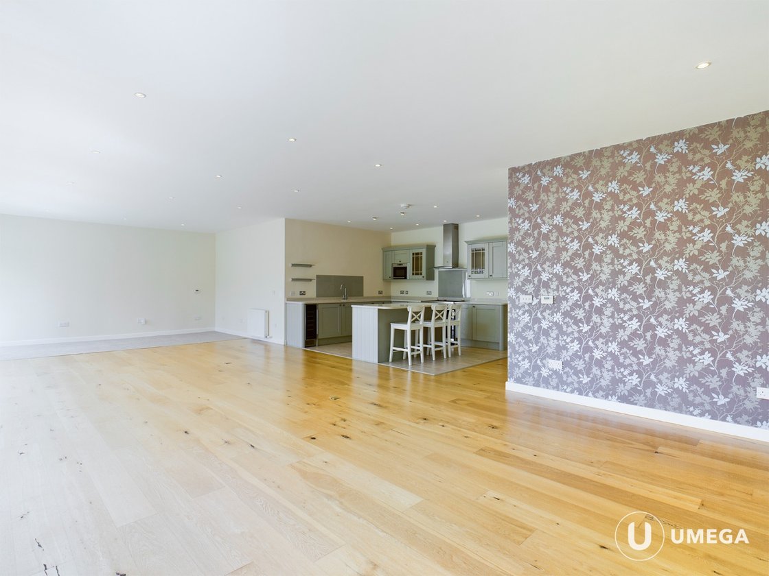 P2770: Thorburn Road, Colinton, Edinburgh