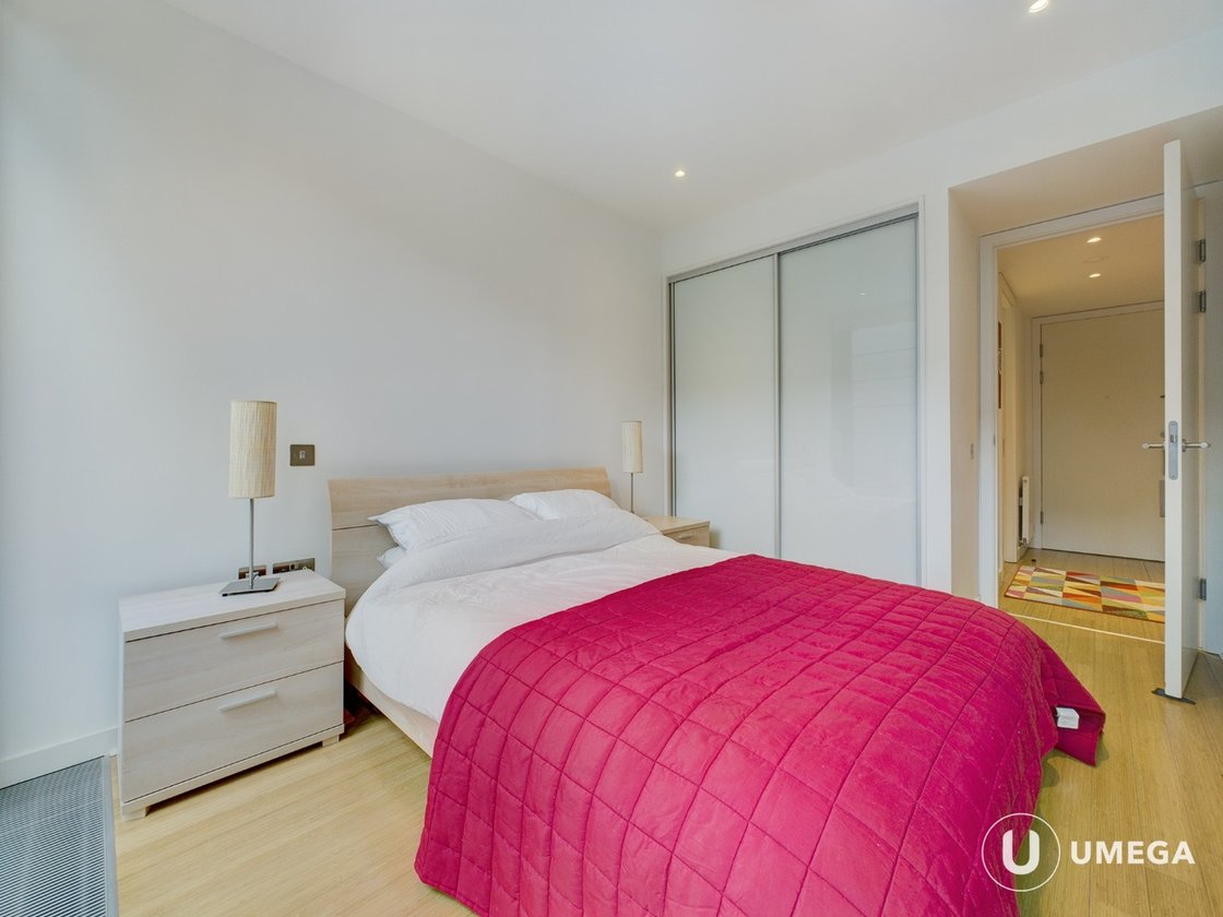 P3141 Simpson Loan, Quartermile, Edinburgh Umega