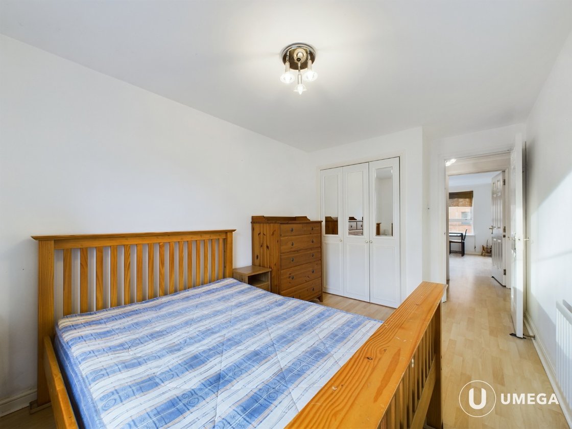 P321 Mitchell Street, The Shore, Edinburgh Umega