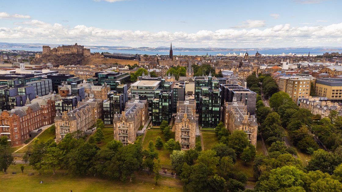 P3695: Simpson Loan, Quartermile, Edinburgh