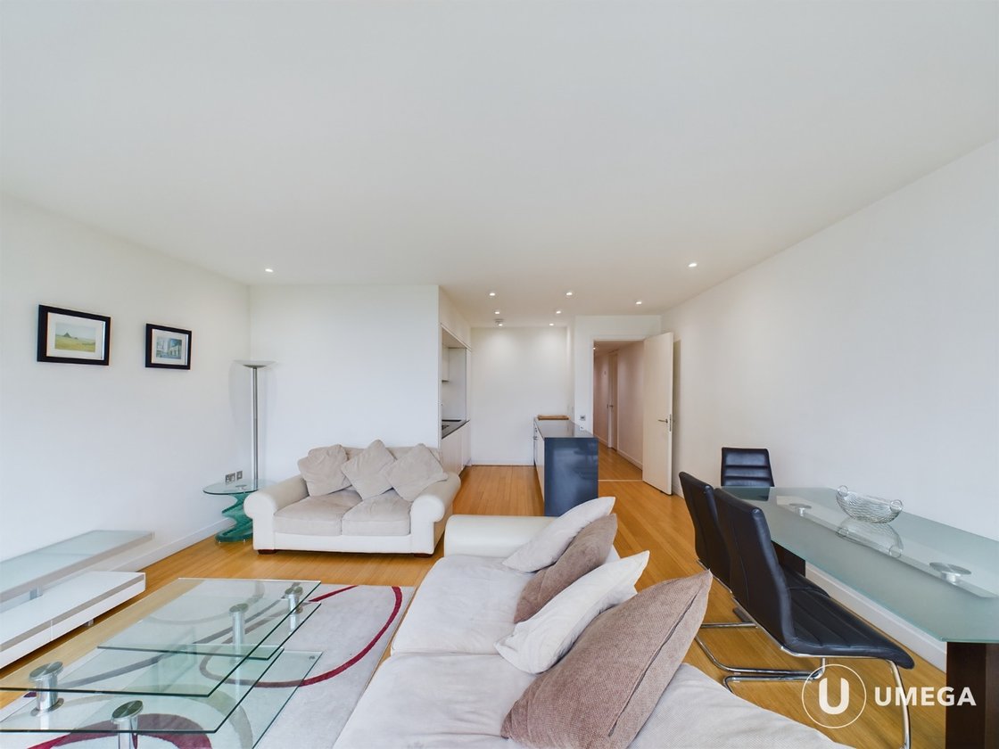 P3714 Simpson Loan, Quartermile, Edinburgh Umega