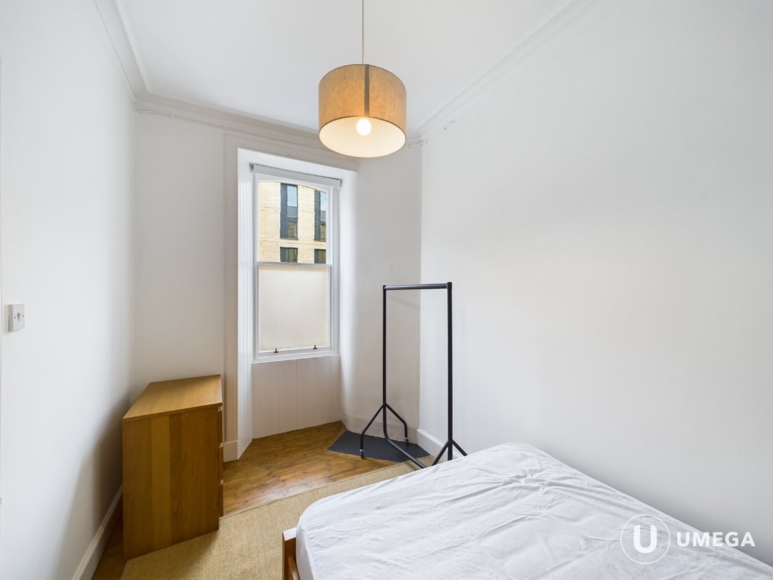 P3722: Iona Street, Leith Walk, Edinburgh