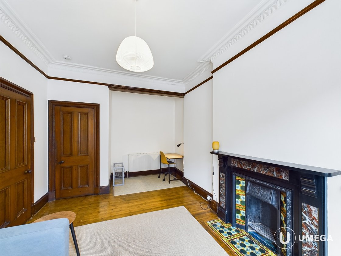 P3722: Iona Street, Leith Walk, Edinburgh