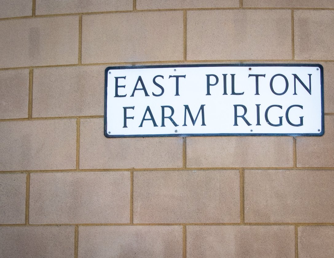 P4044: East Pilton Farm Rigg, Fettes, Edinburgh