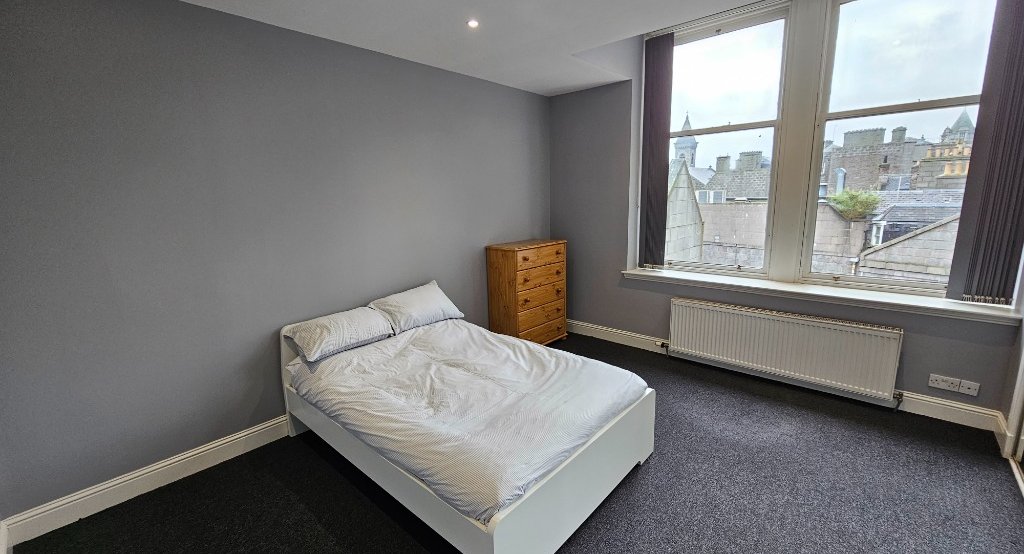 P1165: Union Street, City Centre, Aberdeen