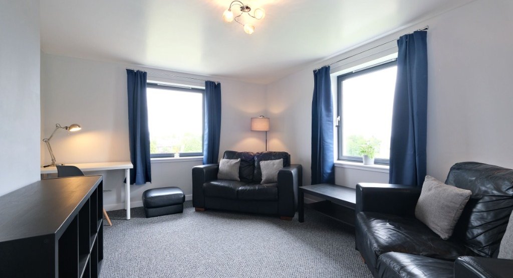 P1460: Morrison Drive, Garthdee, Aberdeen