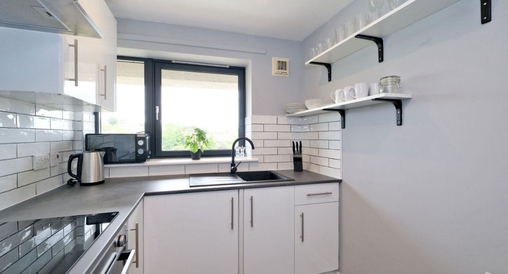 P1460: Morrison Drive, Garthdee, Aberdeen