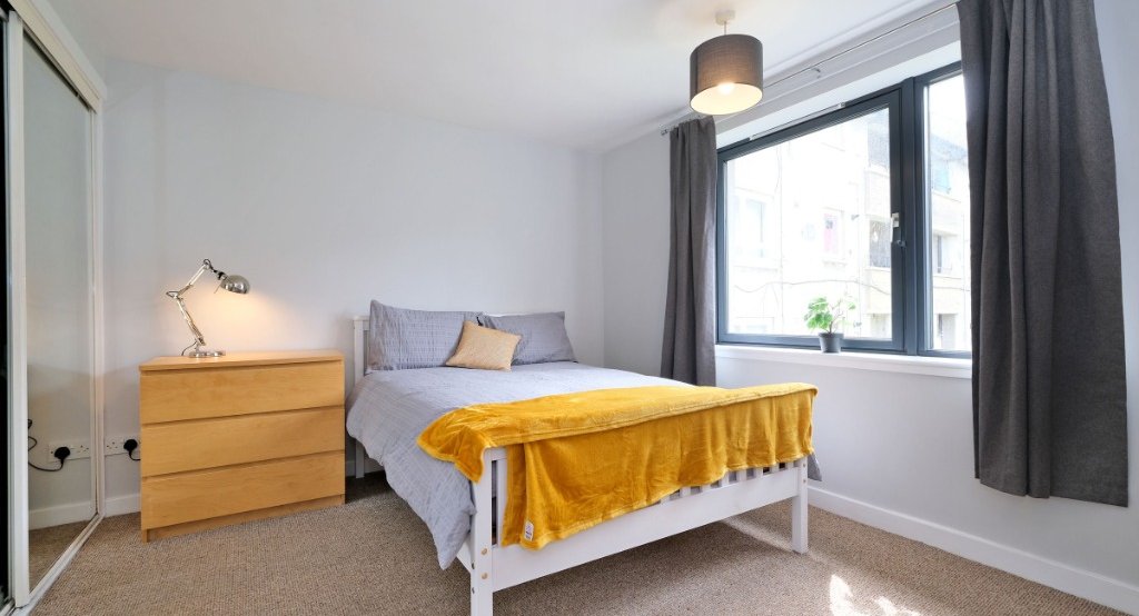 P1460: Morrison Drive, Garthdee, Aberdeen