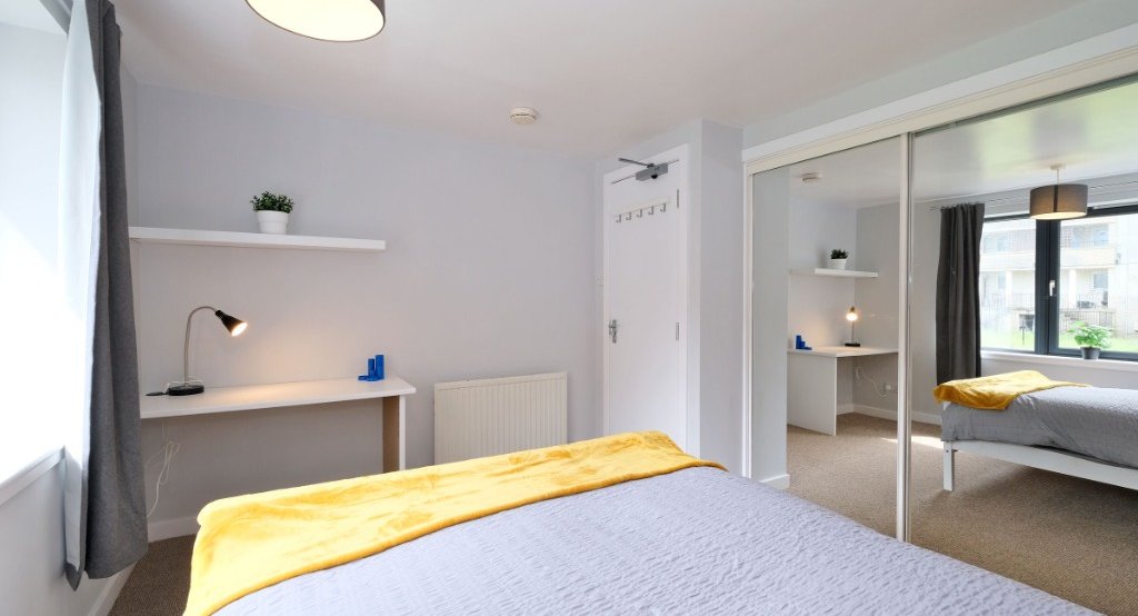 P1460: Morrison Drive, Garthdee, Aberdeen