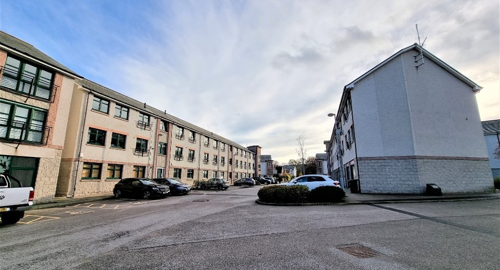 P1541: Grandholm crescent, Grandholm, Aberdeen