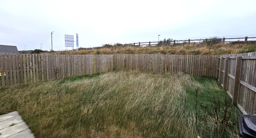 P1981: South View Gardens, Cove Bay, Aberdeen