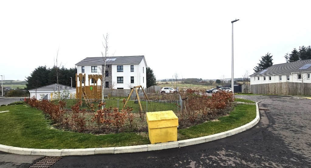 P1981: South View Gardens, Cove Bay, Aberdeen