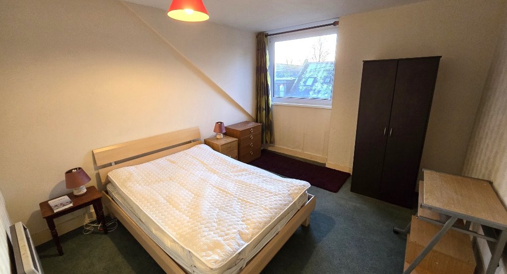 P2013: Stephen Place, Kittybrewster, Aberdeen