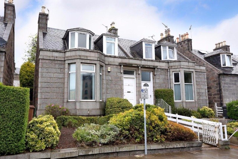 P348: Roslin Terrace, City Centre, Aberdeen
