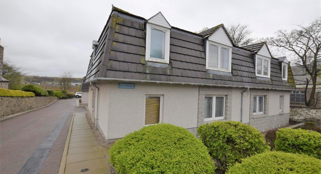 P452: Oscar Court, Balnagask Road, Torry, Aberdeen