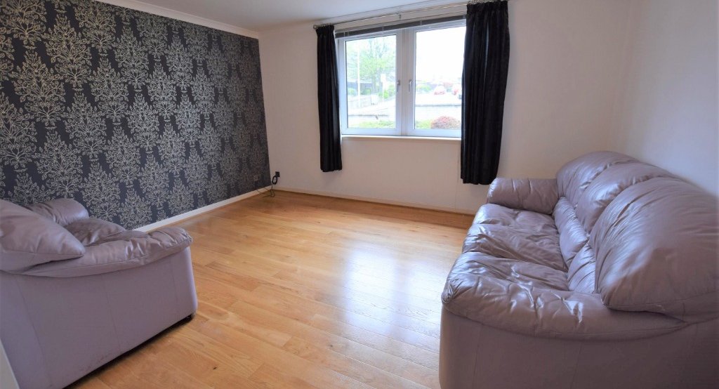 P452: Oscar Court, Balnagask Road, Torry, Aberdeen