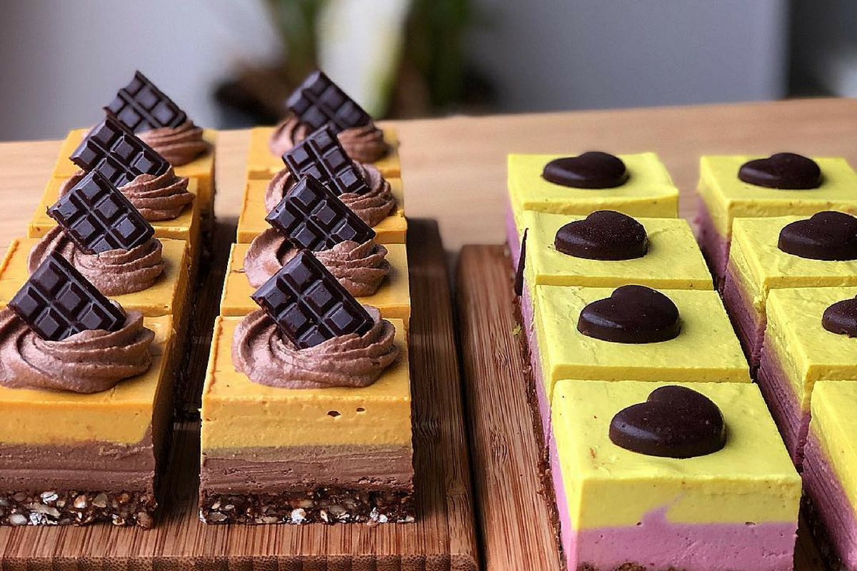 Where to find the Best Vegan Cakes in Edinburgh! Dickins