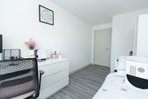 P521: Kaims Crescent, Livingston, West Lothian