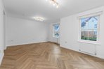 P524: Russell Place, Bathgate, West Lothian