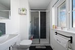 P538: Lang Gardens, Bathgate, West Lothian