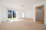 P546: Harburn Drive, West Calder, West Lothian