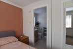 P550: Buchanan crescent, Livingston, West Lothian