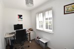 P550: Buchanan crescent, Livingston, West Lothian