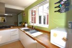P550: Buchanan crescent, Livingston, West Lothian