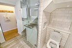 P1035: Flat 35, McDonald Road, Broughton, Edinburgh