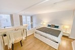 P1035: Flat 35, McDonald Road, Broughton, Edinburgh
