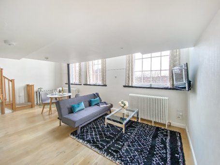 P1048: Flat 48, McDonald Road, Broughton, Edinburgh