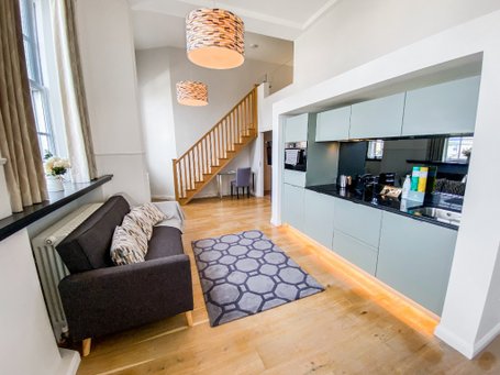 P1068: Flat 68, McDonald Road, Broughton, Edinburgh